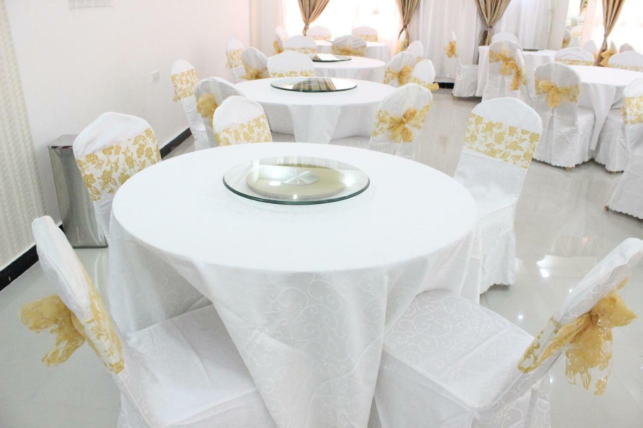 Al Hussam Hotel Apartments Rusayl Exterior photo